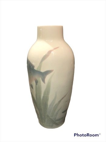 Vase - Carp - Porcelain - Jaeger and Co - Art Nouveau - Judgenstil - About 1900
