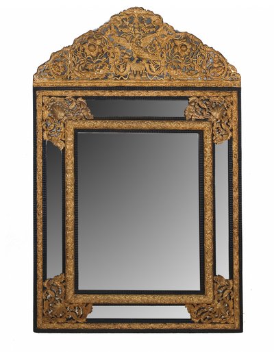 Specchio in stile Luigi XIV con perle di smalto 1870 ca.