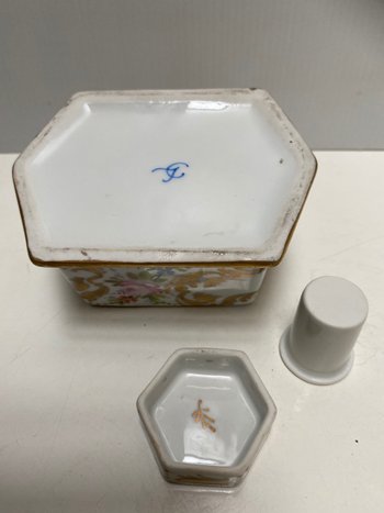 ENCRIER PORCELAINE 