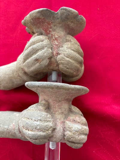 Due pezzi di ceramica precolombiana