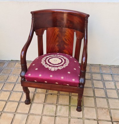Grand fauteuil de bureau estampillé Quenne (1766-1837). Epoque Empire .