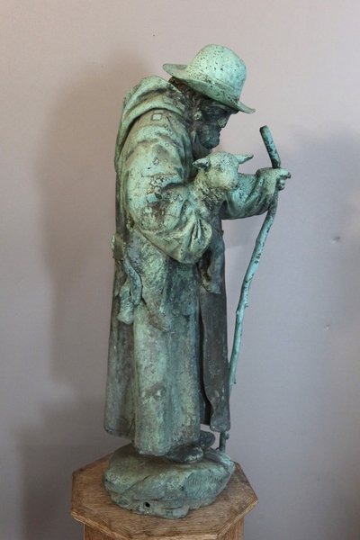 Bronze sculpture "Shepherd and his lamb" dated 1905 and signed