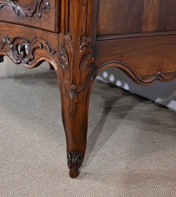 Commode Sauteuse Nîmoise en Noyer, Époque Louis XV - XVIIIe