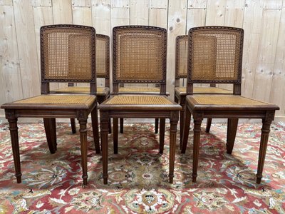 Serie von 6 Stühlen im Louis XVI-Stil