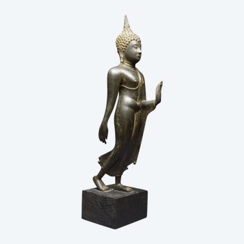 Ancient Kingdom of Siam, Late 19th - early 20th century, Bronze representation of the walking Buddha