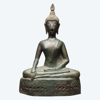 Laos, 17. Jahrhundert, Maravijaya-Buddha aus Bronze