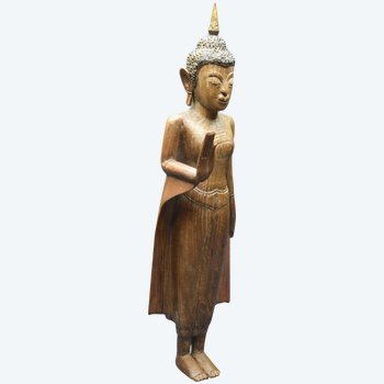 Northern Thailand, First half of the 20th century, wooden Buddha in the position of absence of fear