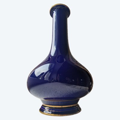 Cobalt Blue Porcelain Vase from the Manufacture Nationale de Sèvres, Dated 1913, Bottle Shape