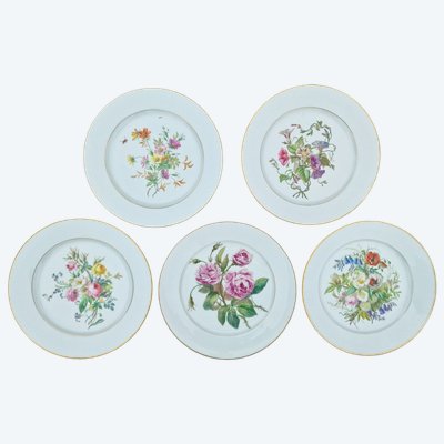 5er-Set Porzellanteller aus Sèvres, 1857–1864, mit Blumen- und Insektenmotiven verziert