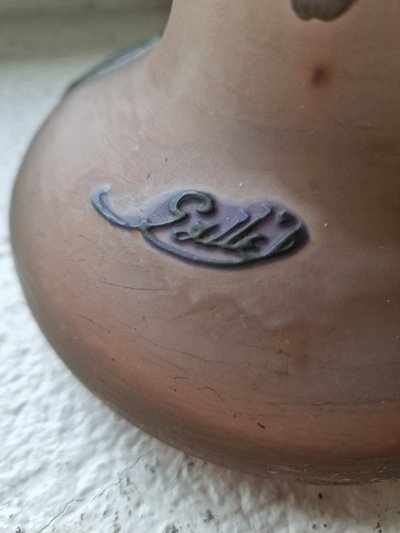 Vaso grande per ortensie di Emile Gallé in vetro multistrato