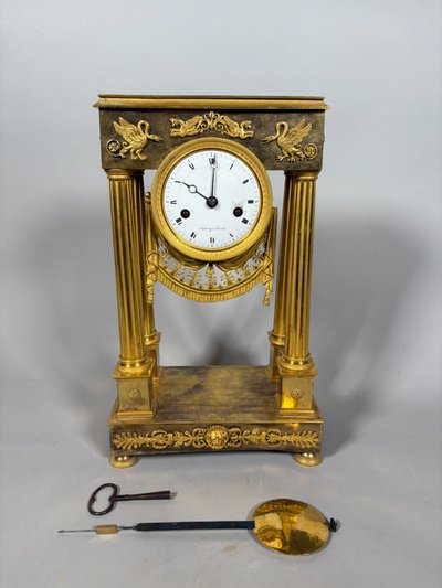 Bronze portico clock from the Empire period, 19th century