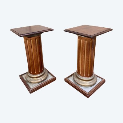 Paire de colonnes a l'antique en bois massif et dorure