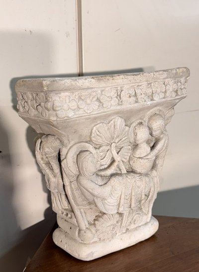 Reconstituted stone capital