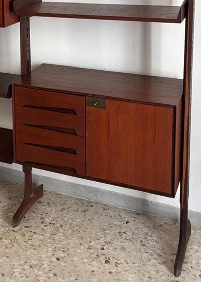 Vittorio Dassi modular bookcase