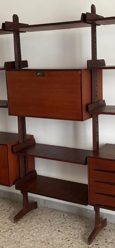 Vittorio Dassi modular bookcase