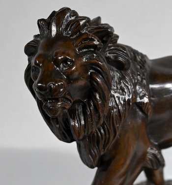 Lion walking" regulator after E. Delabrierre - 1900