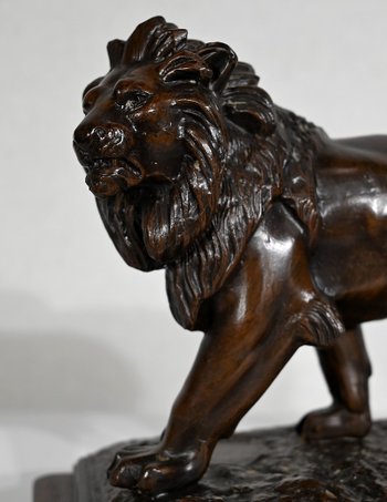 Lion walking" regulator after E. Delabrierre - 1900