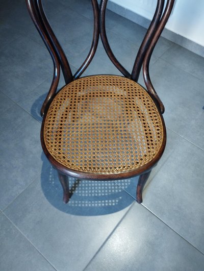 Thonet-Stuhl, Nummer 19, der „Engelsstuhl“, „Engelsstuhl“, „Engelstuhl