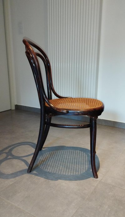 Thonet-Stuhl, Nummer 19, der „Engelsstuhl“, „Engelsstuhl“, „Engelstuhl