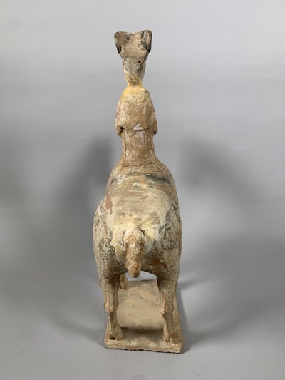 Terrakotta-Skulptur eines Reiters, Han-Dynastie, 206 v. Chr. – 220 n. Chr., China, Archäologie