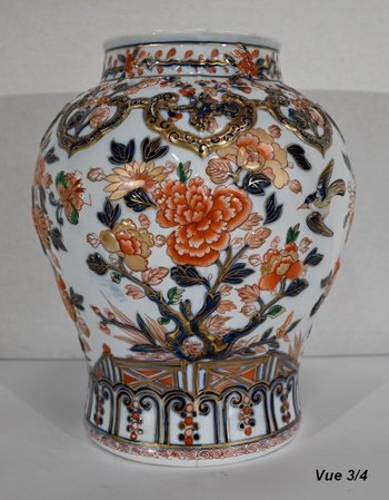 Important Vase with Imari decoration, signed H. Gibot - 1943