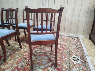 Suite de 6 chaises anglaise à barrettes