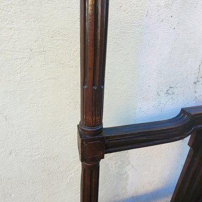 Grande letto in noce, inizio XIX secolo