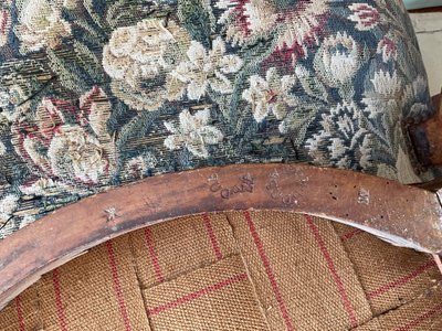 Paar Fauteuils Medaillon Louis XVI Dont One Estampillé Dupain