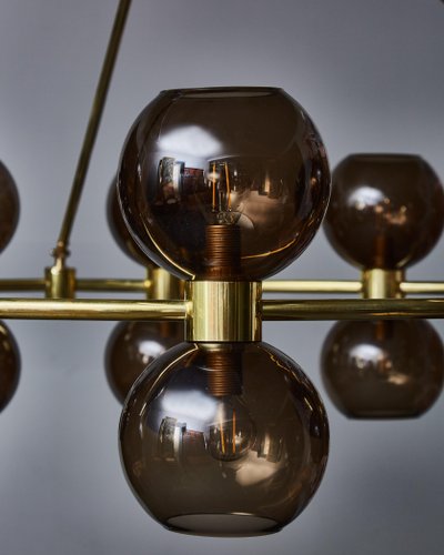 Circular chandelier with glass globes