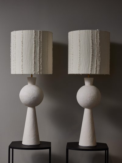 Pair of decorative plaster table lamps