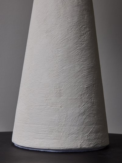 Pair of decorative plaster table lamps