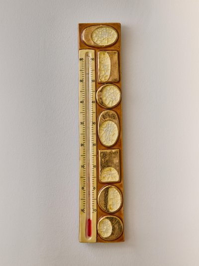 Thermometer aus goldener Keramik von Mithé Espelte