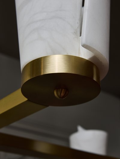 Laiton satiné et abat-jour en spirale d'albâtre Lustre à dix bras de lumière