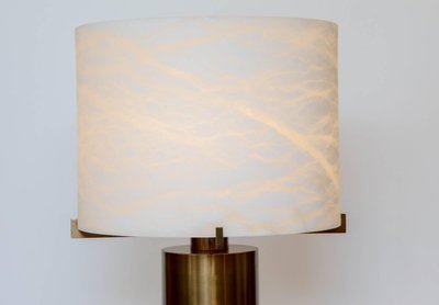 Glustin Luminaires Creation - Lampe de bureau avec abat-jour en laiton et albâtre