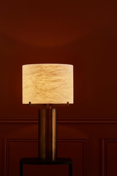 Glustin Luminaires Creation - Lampe de bureau avec abat-jour en laiton et albâtre