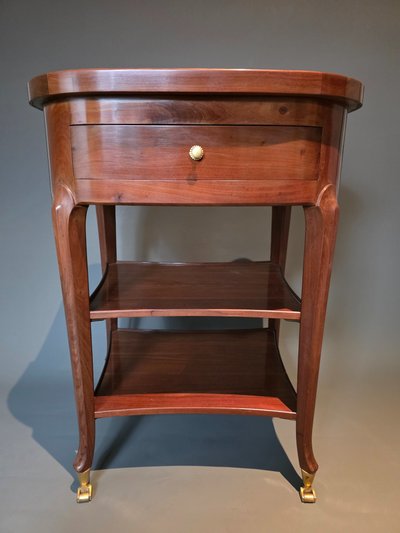 Transitional refreshment table. Canabas.