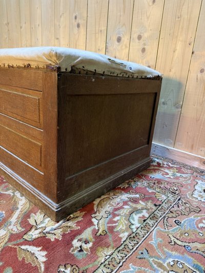 Banc en chêne de magasin en commode / coffre