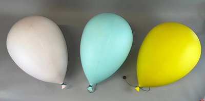 3 grandi lampade da parete a palloncino, Bilumen di Yves Christin, Italia 1975