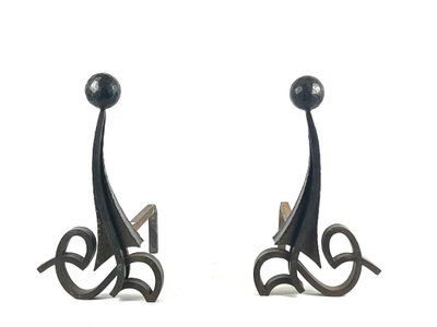 Elegante coppia di candelabri in ferro martellato Art Déco 1930/1950 circa