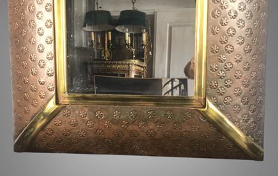 EMBOSSED COPPER AND BRASS MIRROR DECORATED WITH FLOWERS FROM THE 70S