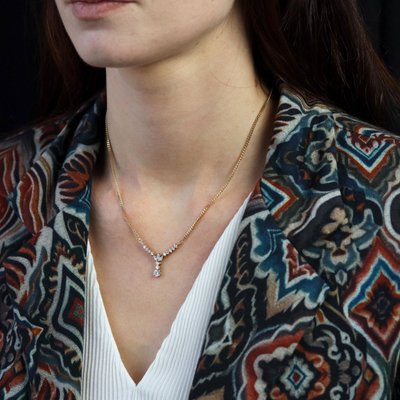 Halskette aus Gelbgold und Diamanten