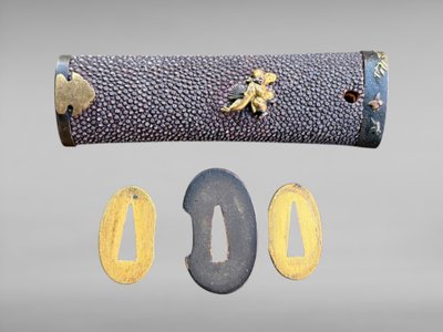Japanese samurai tanto - Edo period (1603-1868).
