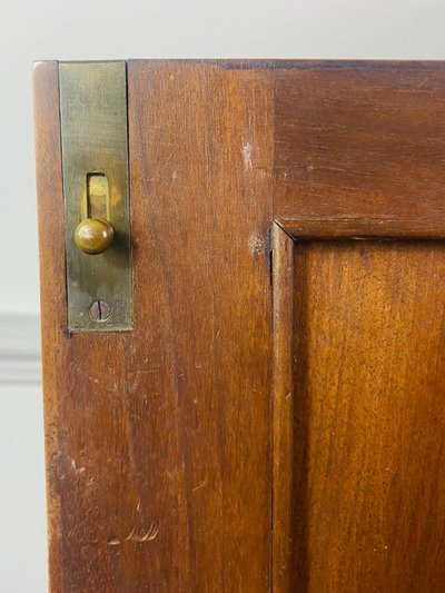 Holland & Sons- cabinet anglais sculptée - Style Renaissance  - XIXeme siecle