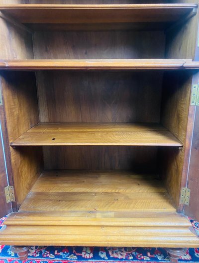 Holland & Sons- cabinet anglais sculptée - Style Renaissance  - XIXeme siecle