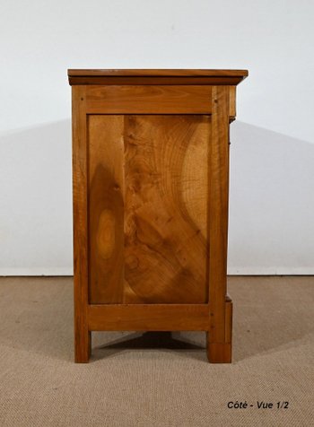Petite Commode en Noyer massif, époque Directoire – Début XIXe