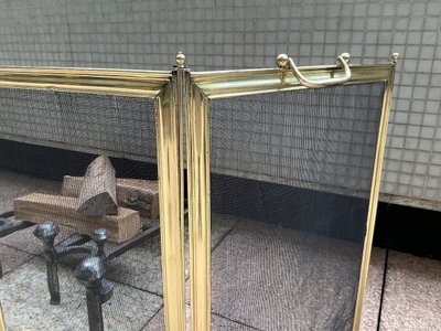 Grande parafuoco antico in ottone del XIX secolo