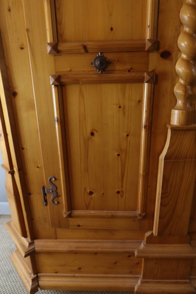XXth century pine armoire