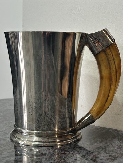 Solid silver beer or hunting stein, English work, circa 1930 - Art Deco