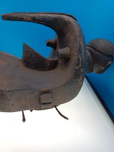 Monumentale Helmmaske, zuzuordnen der Wawa-Gruppe des Ogbobdo-Enyi-Typs