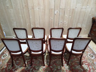 Suite de 8 chaises et paire de fauteuils Louis XVI
